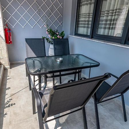 Maltinas Apartments Chalkidiki Buitenkant foto